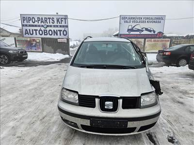 Seat Alhambra I bontott alkatrészei