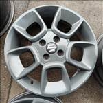 4x100 16 Gyári Suzuki alufelni 99000ft a 4db/98/