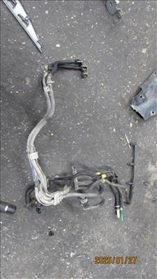 Mazda 3 (BL) 1.6 MZR üzemanyagcsővek résolajcsővel