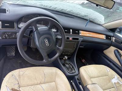 Audi A6 (C5 - 4B) 2din keret, rádió beépítő keret, navigáció 