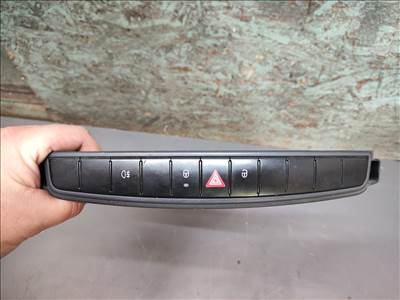 Smart Forfour vészvillogó kapcsoló 