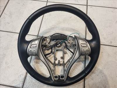 NISSAN PULSAR Multikormány