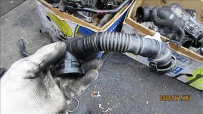 Volkswagen Passat B6 2.0 TDI kartercső (03L103493)