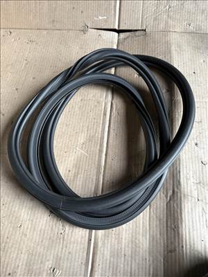 BYD Seal U Jobb első ajtó gumikéder Sa3f-5407112