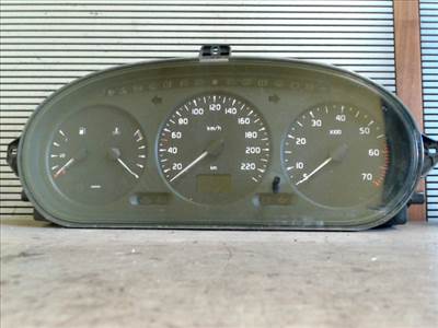 RENAULT MEGANE SCENIC 97-99 Kilóméteróra