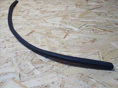 BMW 1 E81 E82 E87 (2005-2011) Motorháztető Kéder Gumi 