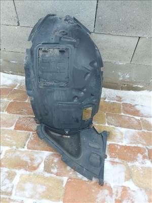 BMW 3-as sorozat F30, F31 jobb első dobbetét