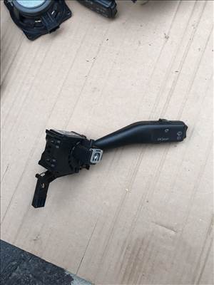 SKODA OCTAVIA II_GOLF V_LEON 1P_ablaktörlő kapcsol 1k0953519a