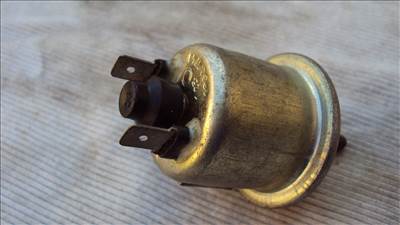 Lada 2104-2105-2107 alapjárat vákuumszelep  21051127010