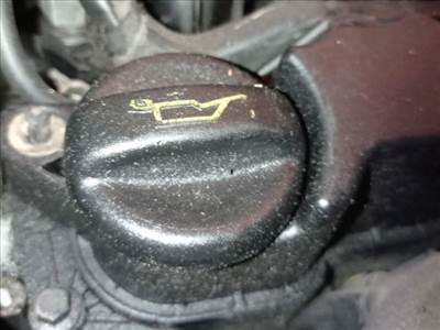 Citroën C3 I Olajbeöntő Sapka *152445*