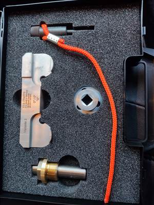 BMW S1000RR-XR-R vezérlés rögzítő szerszám bérelhető