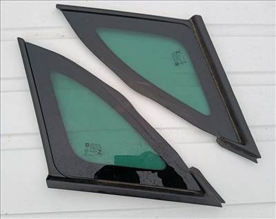 Opel Crossland jobb és bal hátsó karosszéria üveg 