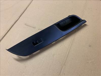 Suzuki Swift jobb első ablakemelő kapcsoló  8376368l0
