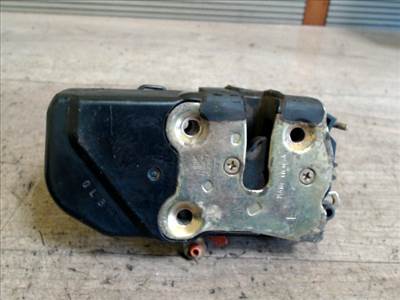 CHRYSLER PT CRUISER 99-06 Bal első ajtó zárszerkezet központi záras