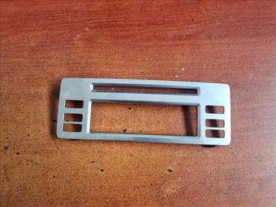 VOLVO S80 Multifunkciós Kijelző Keret