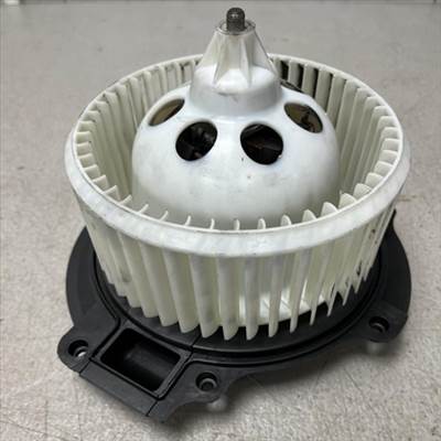 Renault Espace IV FELÚJÍTOTT fűtőmotor, fűtőventilátor 2002-2015-ig 7701207452