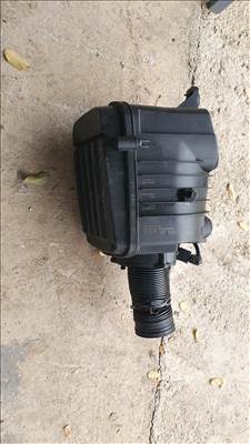 Audi A3 8p benzines légszűrőház 