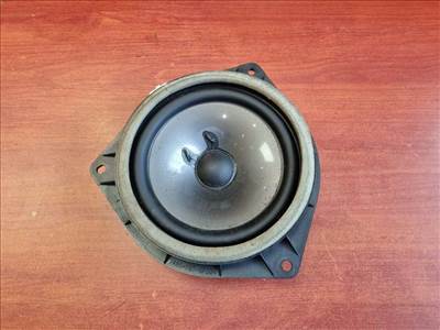 Lexus IS II hangszóró első - hátsó 8616053210