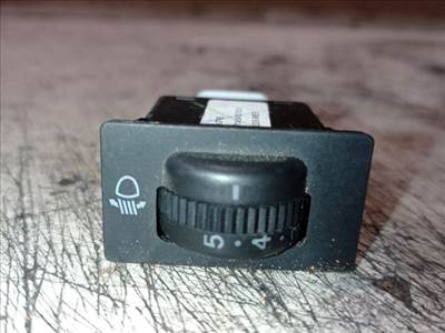 Toyota Avensis (T250) Fényszórómagasság Állító Kapcsoló *151306* 8415205051