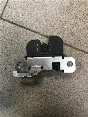 Seat León I 1M / csomagtér zár 6l6827505a