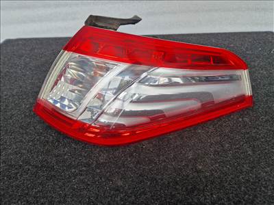 PEUGEOT 508 SW jobb hátsó lámpa 9686779680