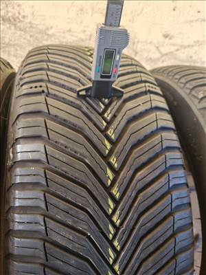  235/5518" újszerű Michelin négyévszakos gumi gumi