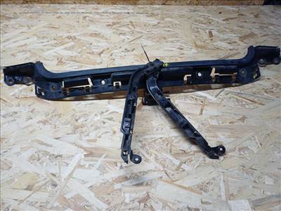 BMW 1 E81 E82 E87 (2005-2011) Hátsó Lökhárító Tartó 