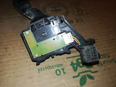 Volkswagen Golf V Bal Kormánykapcsoló Irányjelző *82350* vw-1k0953513