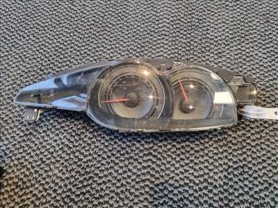 Toyota Verso kilométeróra 838000F180