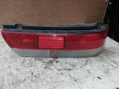 Suzuki Swift II Jobb Hátsó Lámpa *142275*