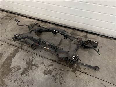 BMW F30 F31 320i xdrive gyári hátsó bölcső 6851656