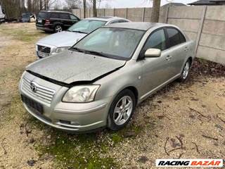 Toyota Avensis (T250) 1.8 VVT-i karosszéria alkatrészek 