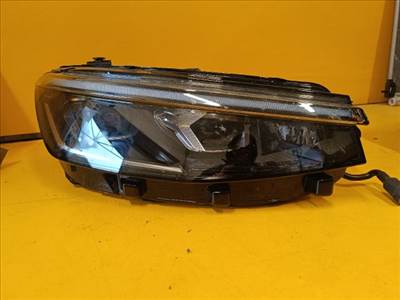 Volkswagen Passat B9 Jobb Fényszóró 3j1941036