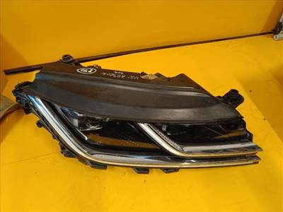 Volkswagen Arteon Jobb Fényszóró 3g8941036