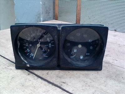 ZASTAVA Yugo Kilóméteróra