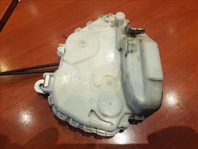 HONDA CR-V III jobb első ajtózár 72110SWAP03