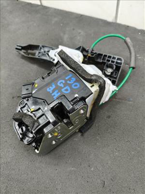 Hyundai i30 (GD) Jobb hátsó zárszerkezet