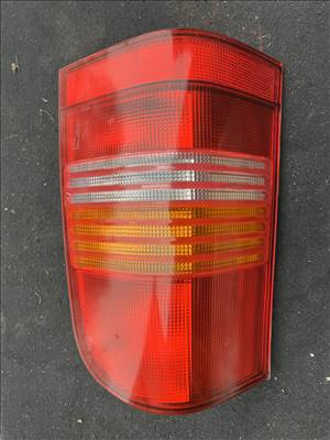 bal hátsó lámpa 11a568l