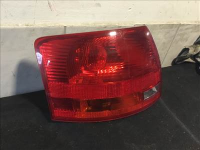 Audi A4 (B6/B7) A4 b7 kombi bal hátsó külső lámpa  8e9945095c