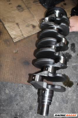 Ford Transit Connect Mk2 főtengely 