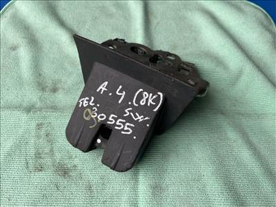 Audi A4 (B8 - 8K) B8 - 8K csomagtérajtó alsó zár  m11004