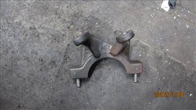 Volvo V50 1.6D Féltengely tartó bak (4M51-3K305-EA)