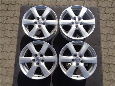Toyota gyári alufelni 17-es, 5×114.3-as osztóval, jó állapotban eladó.