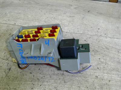 CHRYSLER PT CRUISER 99-06 Biztosítéktábla BCM BSI BSM SAM GEM modul Utastér