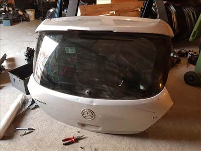 Opel Corsa D csomagtérajtó 93191543