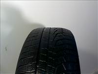 Hankook W320 215/60 R16 