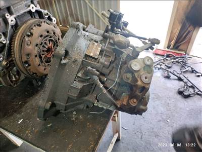 SAAB 9-3 Manuális sebességváltó (Motorkód B207R B207L)