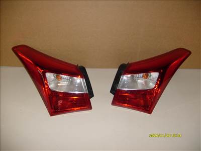  HYUNDAI I30 5 AJTÓS BAL/JOBB HÁTSÓ LÁMPA ELADÓ! 92401a50-92402a50