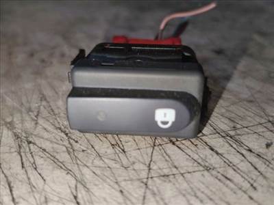 Renault Clio III Központizár Kapcsoló *148422*