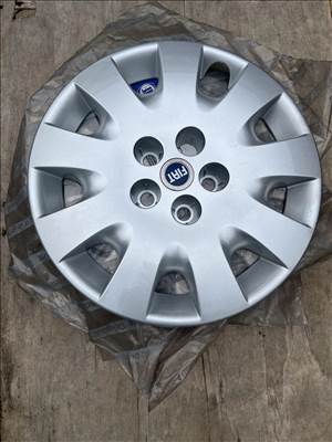 Fiat Croma vadonatúj gyári 16"-os dísztárcsa szett